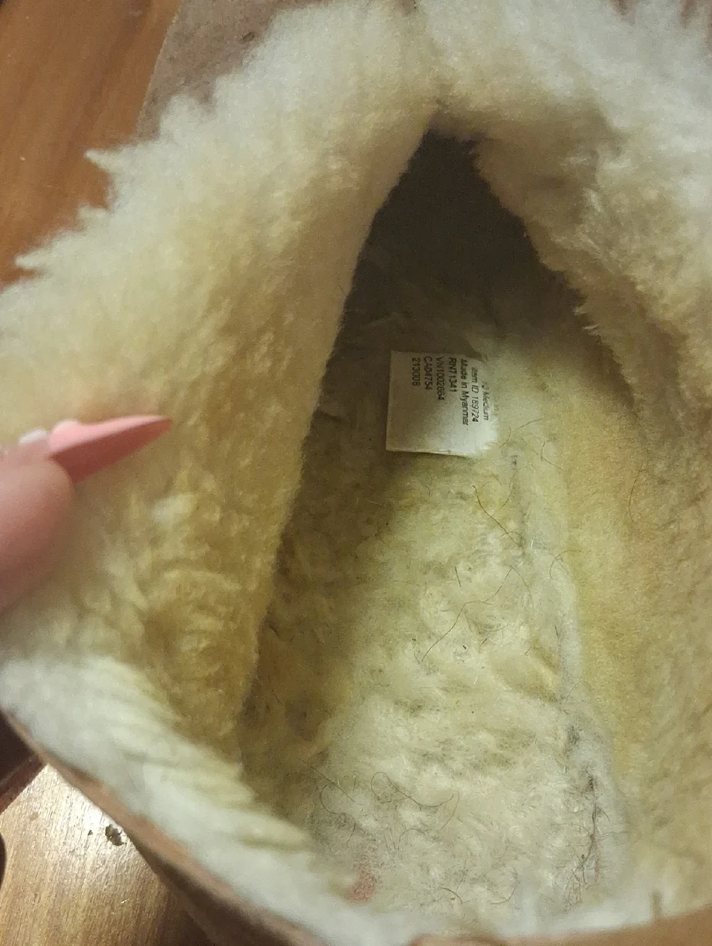 L.L Bean Men's Brown Suede Shearling Lined Slip-On Slippers Size 10 - Picture 9 of 13